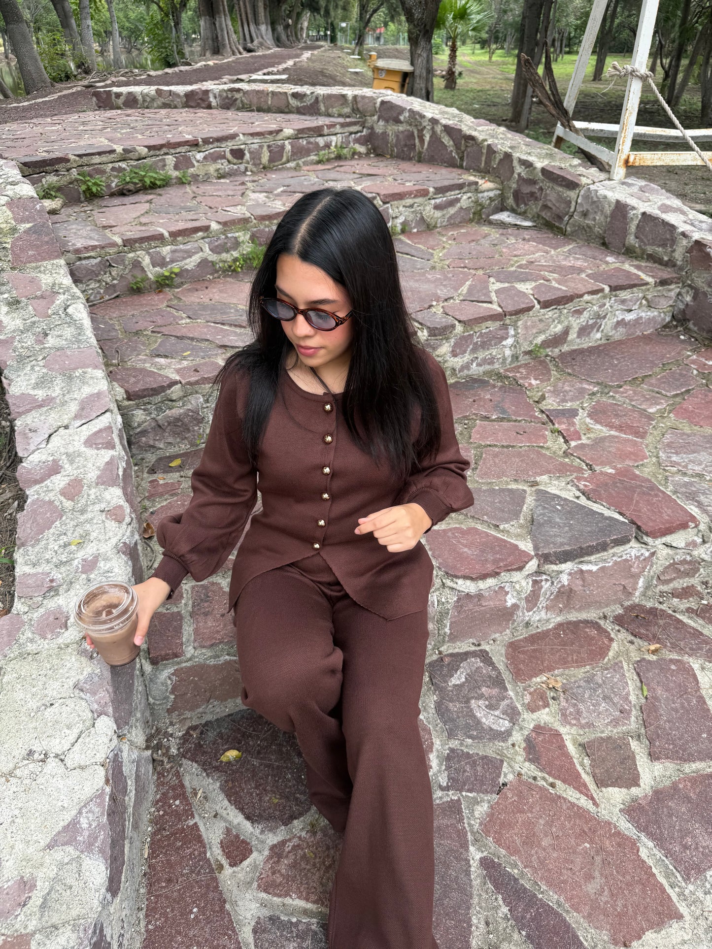 Conjunto chaleco pantalón