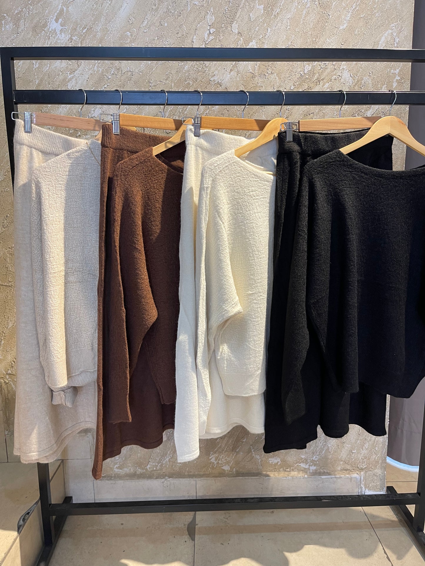 Conjunto Tej suéter y falda