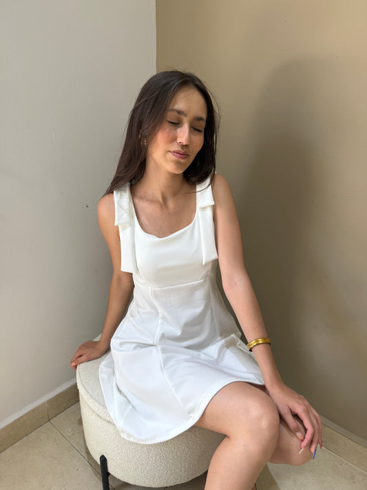 Vestido hombros moño