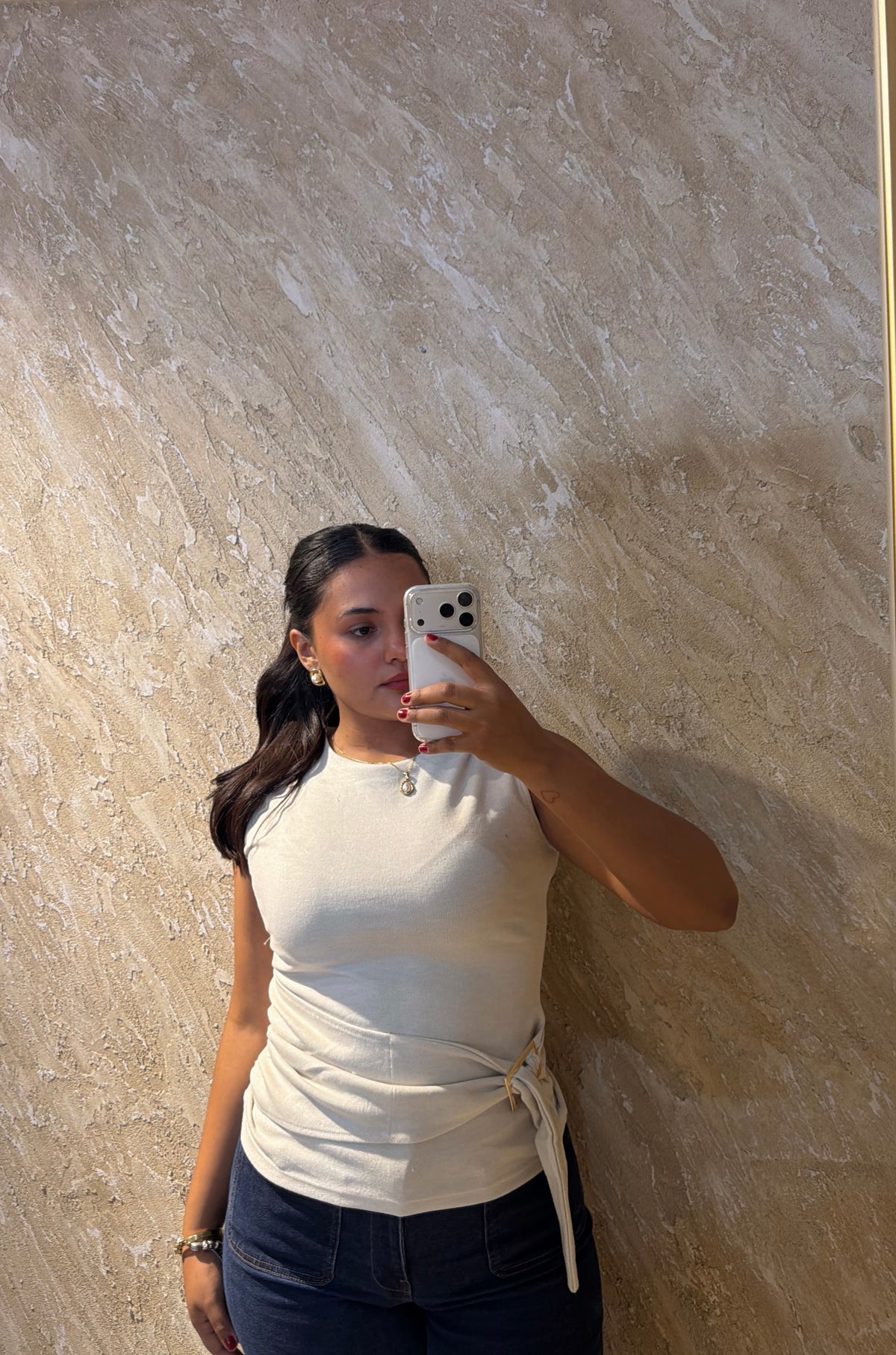 Blusa con detalle dorado