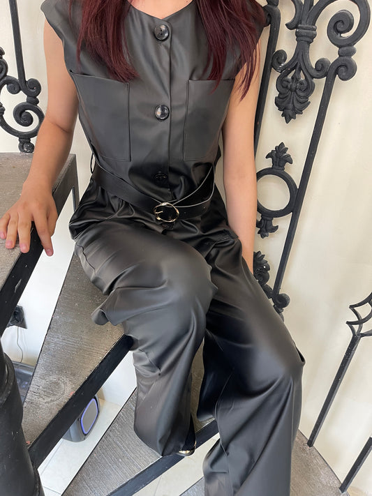 Conjunto vinipiel negro