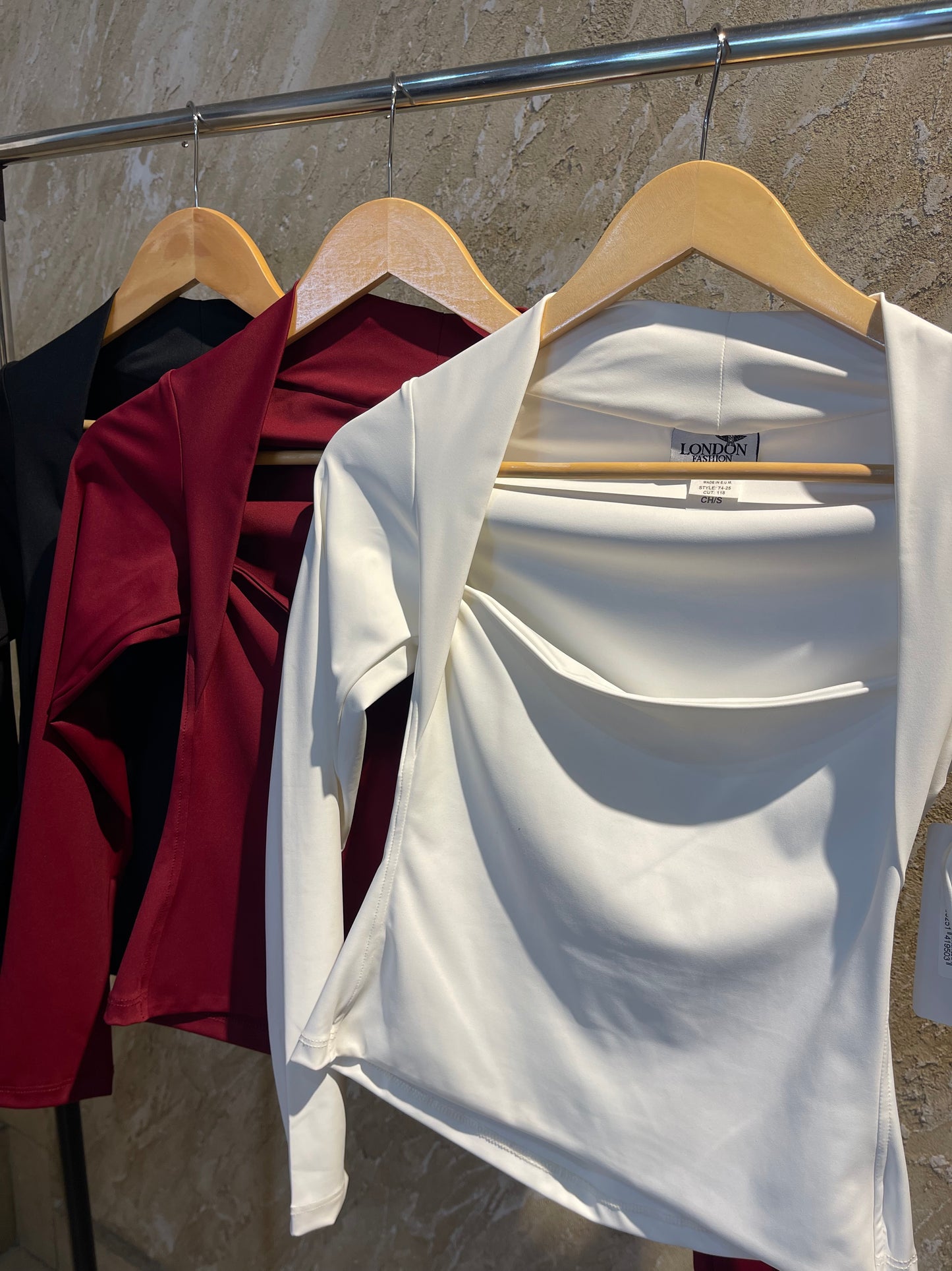 Blusa escote triángulo