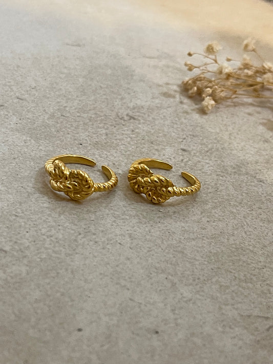 Anillo nudo ajustable