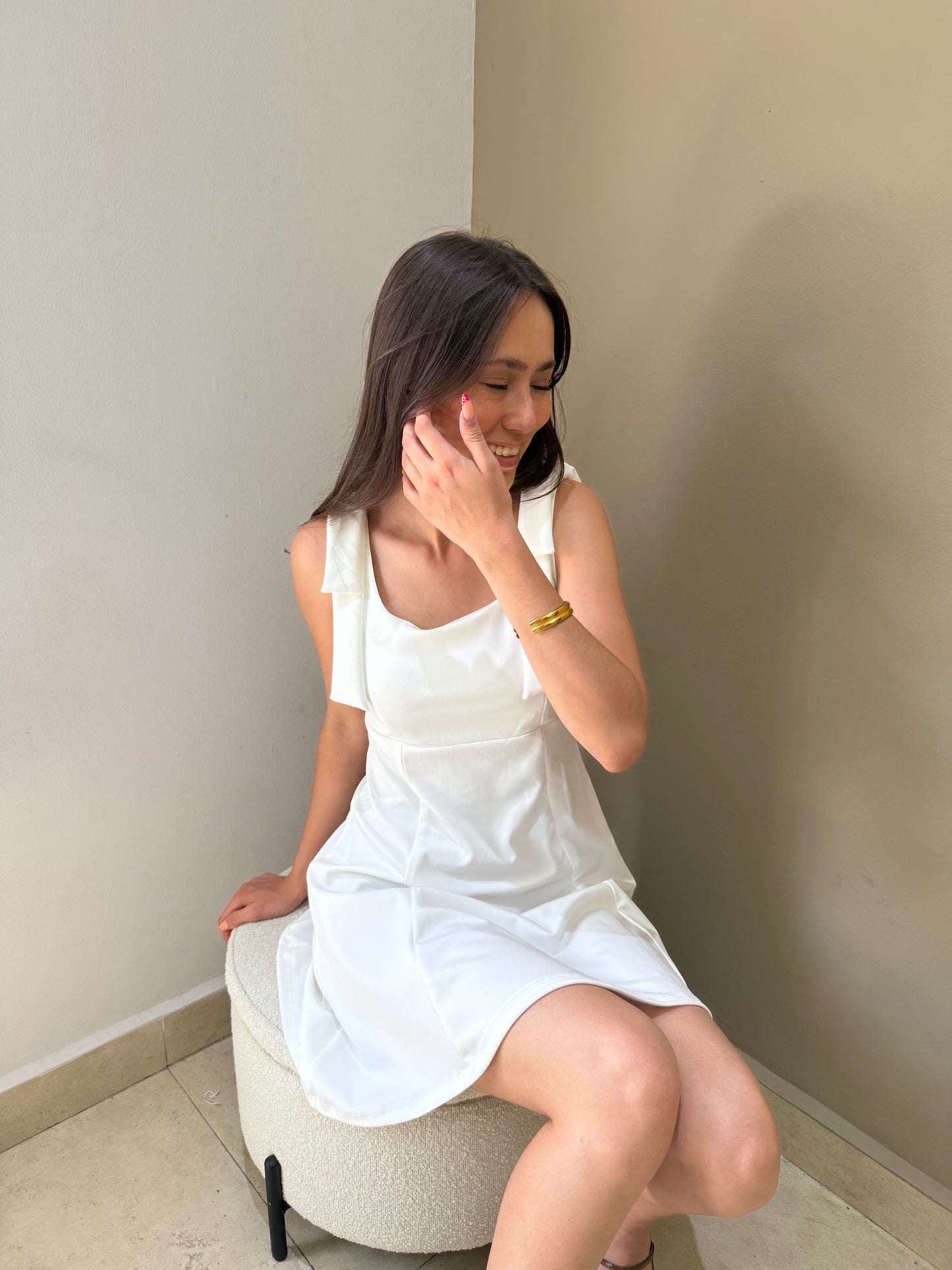 Vestido hombros moño