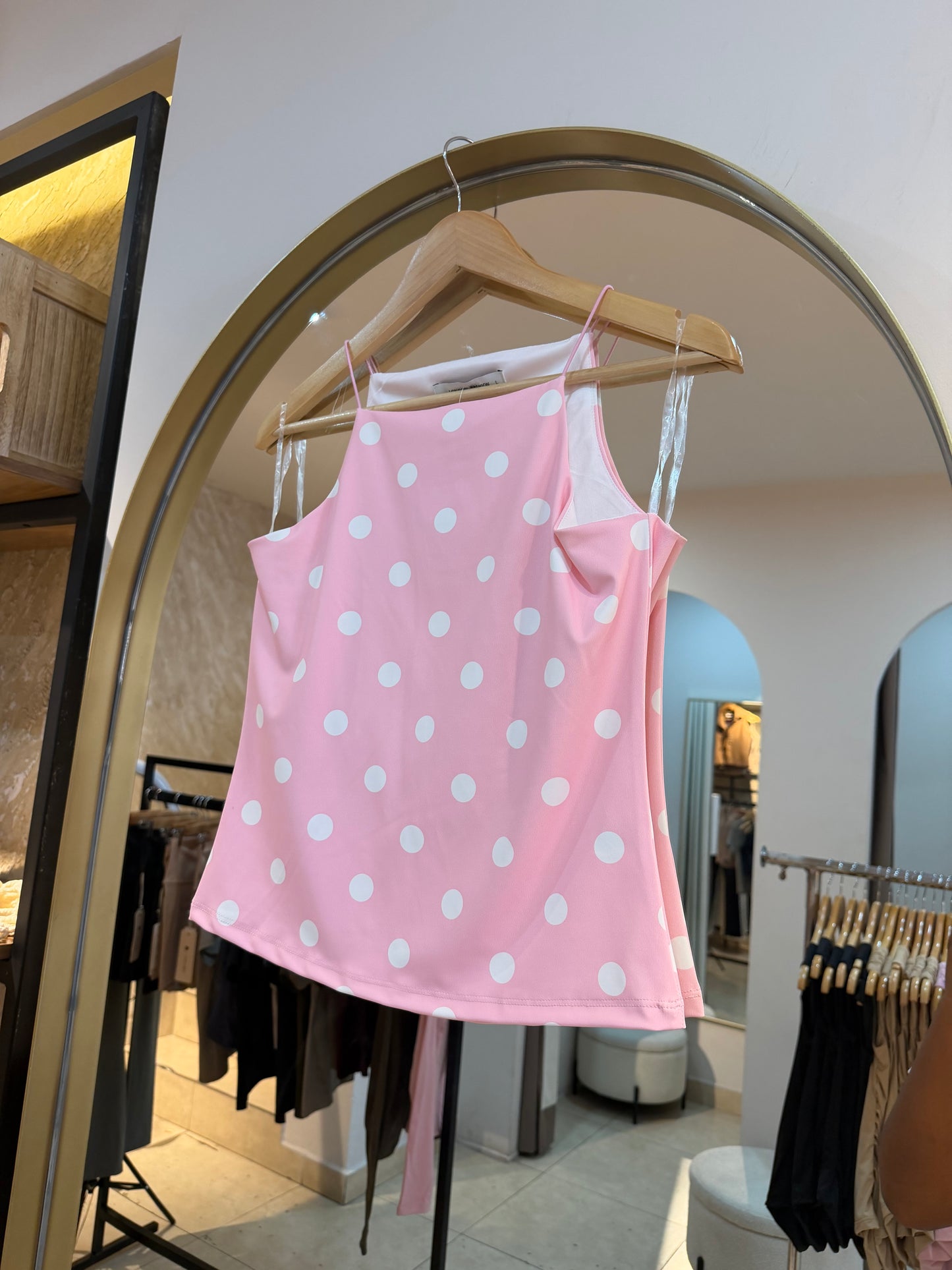 Blusa tirantes puntos