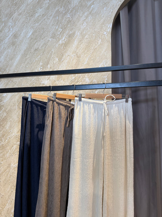 Pantalón fresco básico