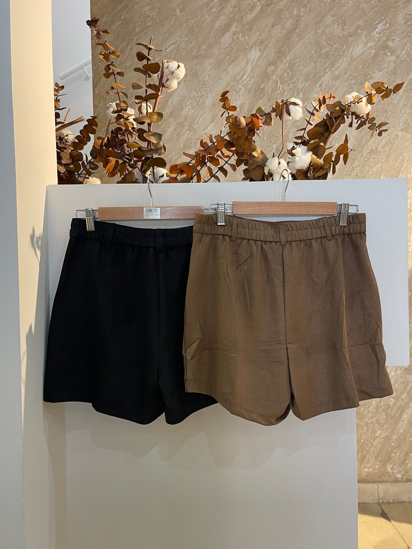 Short falda gamuza