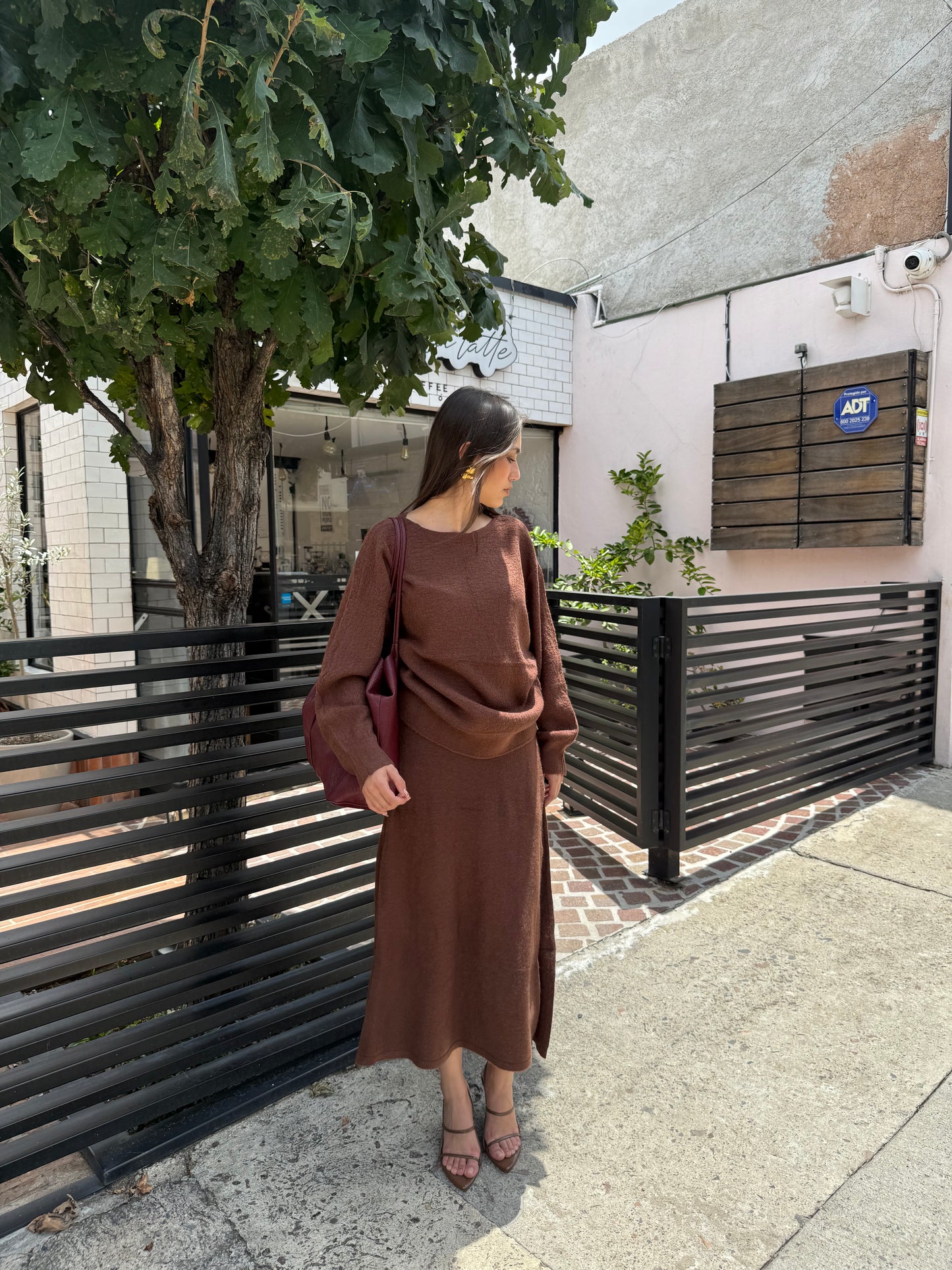 Conjunto Tej suéter y falda