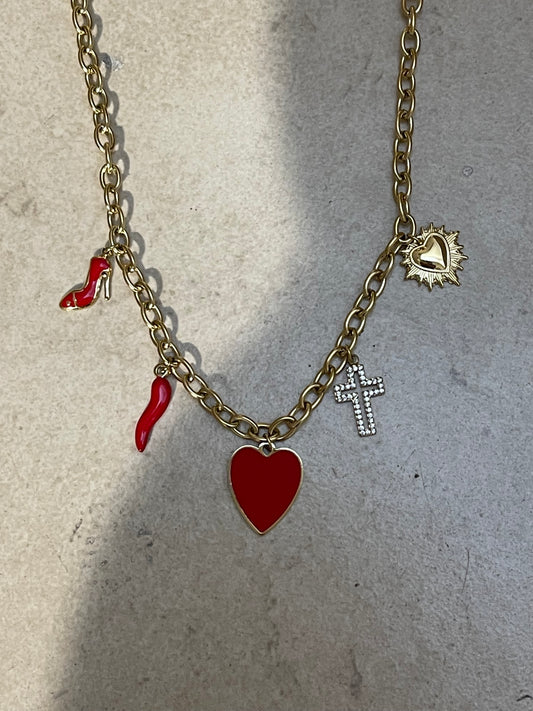 Collar con charms