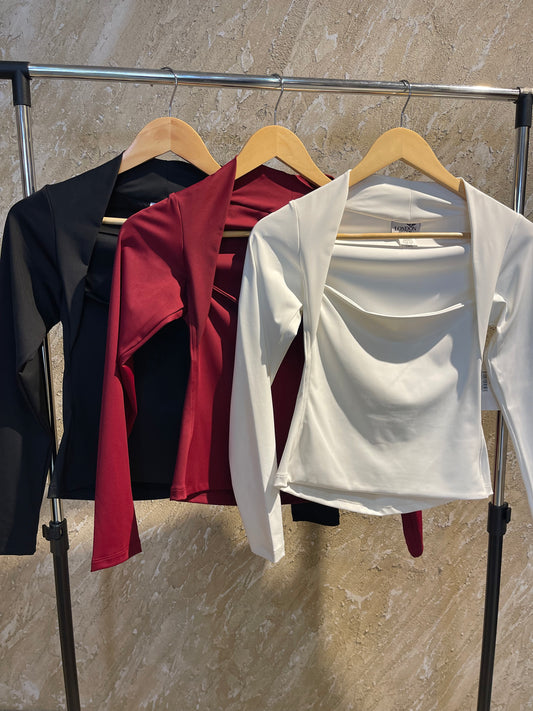 Blusa escote triángulo