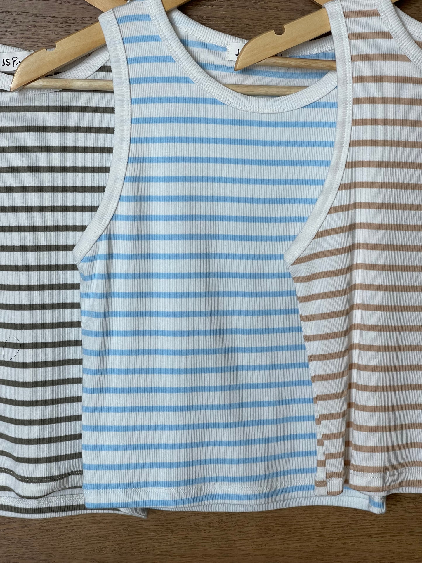 Blusa líneas básica