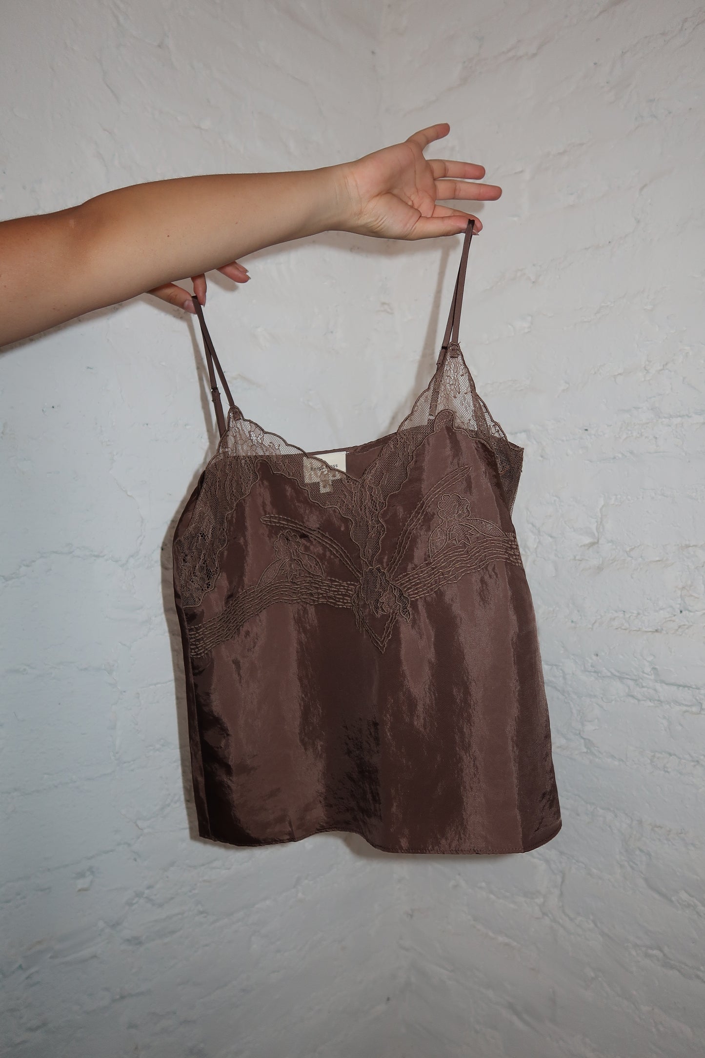Blusa Satinada con Encaje Chocolate