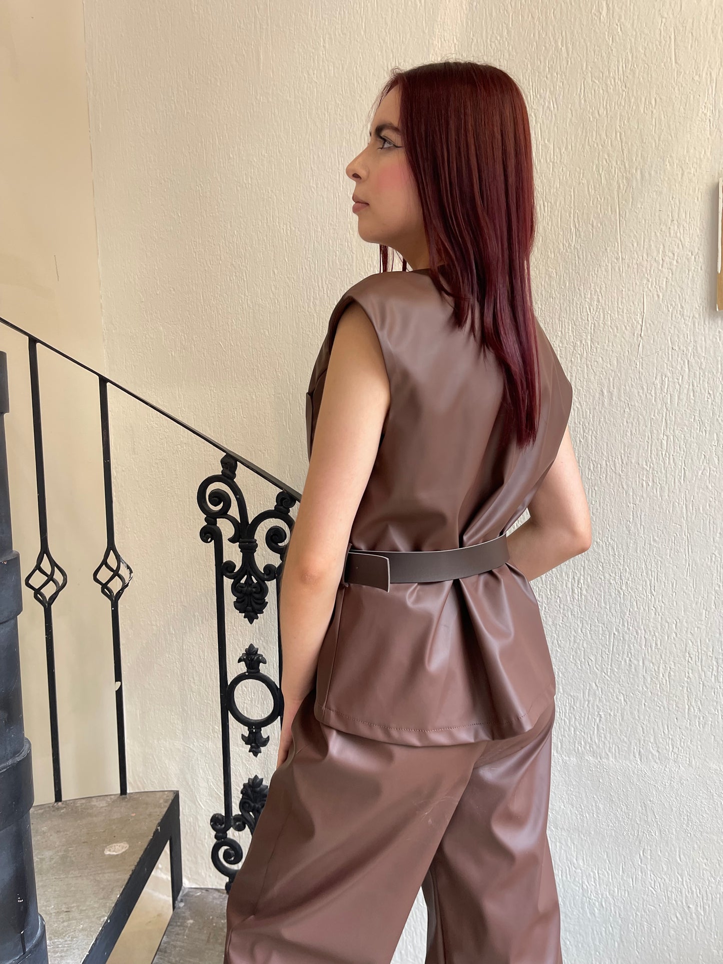 Conjunto vinipiel café